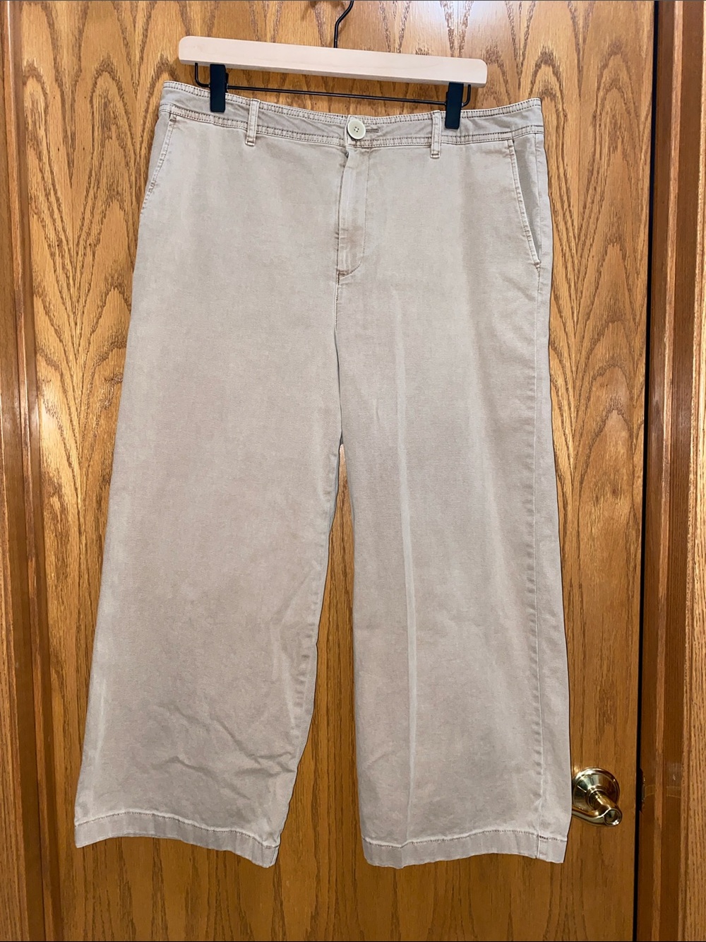 J. Jill Wide-Leg Cropped Chinos in Light Tan